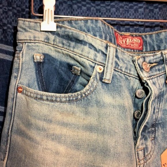 Lucky Brand Distressed Girl Next Door Jean - Picture 5 of 6